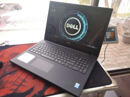 **A Beauty AS NEW**DELL INSPIRON 15 3543*i5-5200u*1000GB HDD*8GB RAM*HD*DVD*